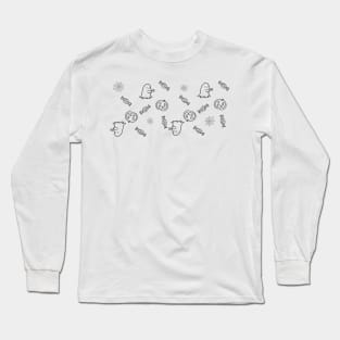 Cute halloween pattern with ghosts, pumpkins, candy & spider Long Sleeve T-Shirt